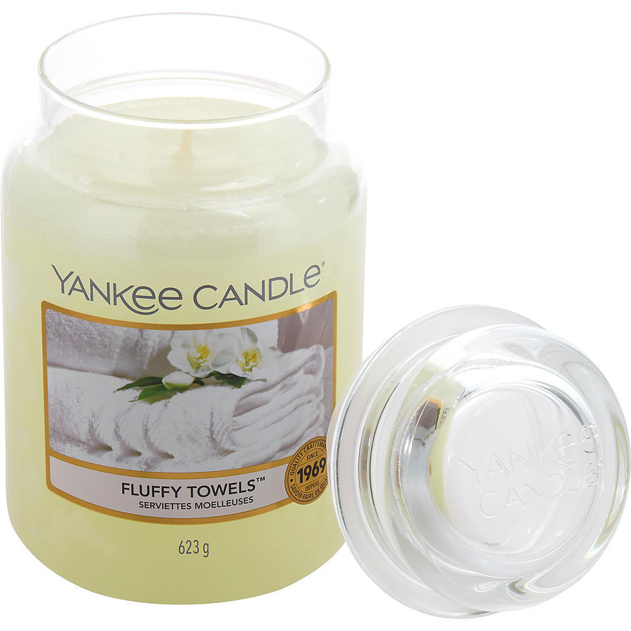 YANKEE CANDLE by Yankee Candle - FLUFFY TOWELS SCENTED LARGE JAR 22 OZ